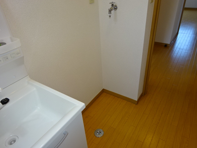 ハピネス２１のその他|洗濯機置き場