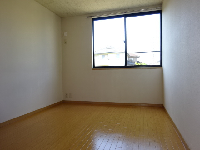 ハピネス２１の洋室