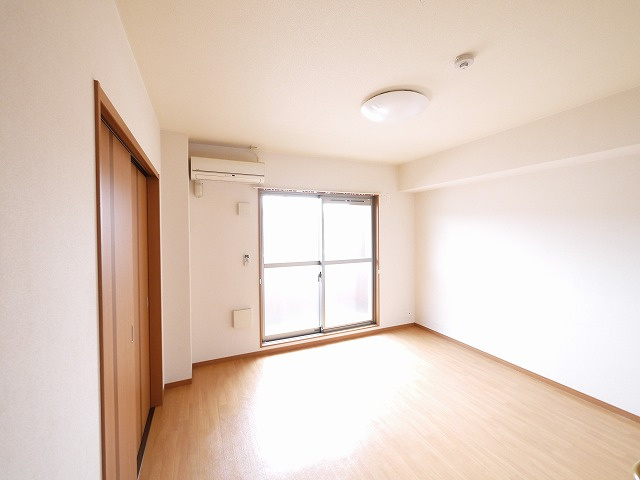 レーベン　ＡＺＵＫＩの居間・リビング|おしゃれなリビングです