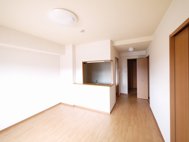 レーベン　ＡＺＵＫＩの居間・リビング|リビングです