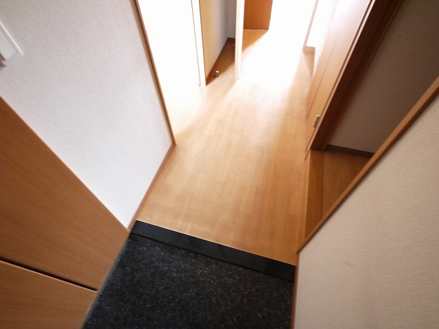 レーベン　ＡＺＵＫＩの玄関|ゆったりとした玄関です