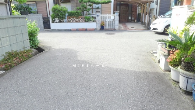 箕面市粟生外院４丁目　土地　