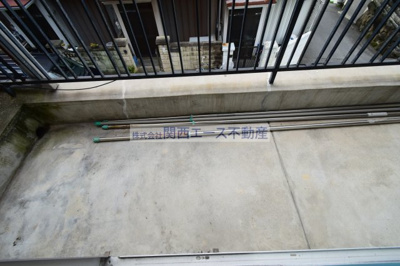 【バルコニー】 | 横小路町１丁目貸家