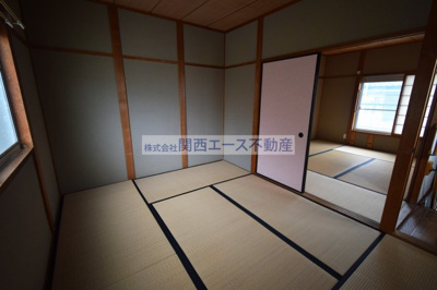  | 横小路町１丁目貸家