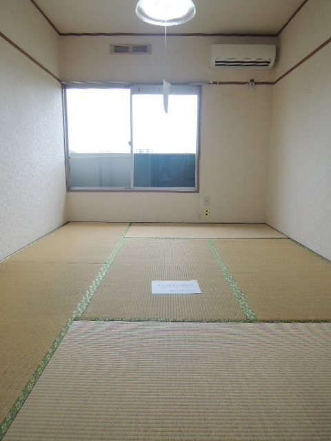 カツザワコーポAの和室|【カツザワコーポＡ】