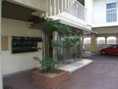 【エントランス】 | フォートレスフタミ