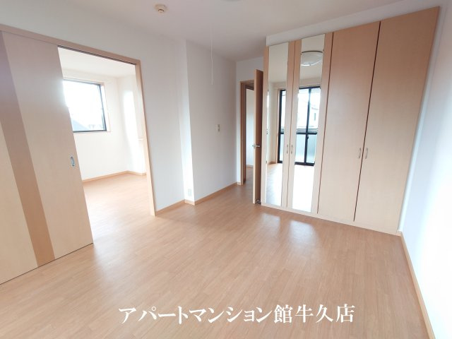 ブリューテの洋室