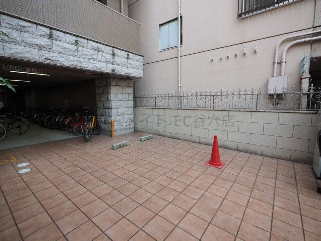 【駐車場】 | CITY SPIRE心斎橋EAST