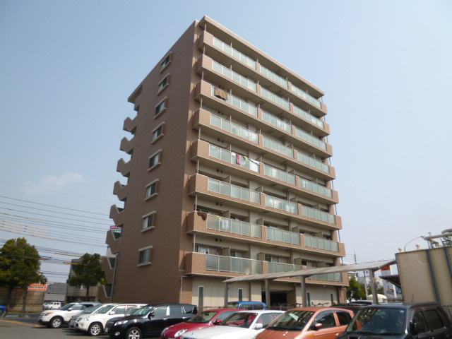倉敷市白楽町の賃貸マンションの外観