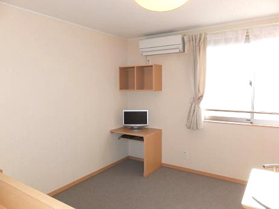  | やまと | 類似タイプの内装です。