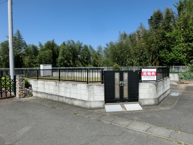 富岡市中高瀬売土地　64.35坪の外観