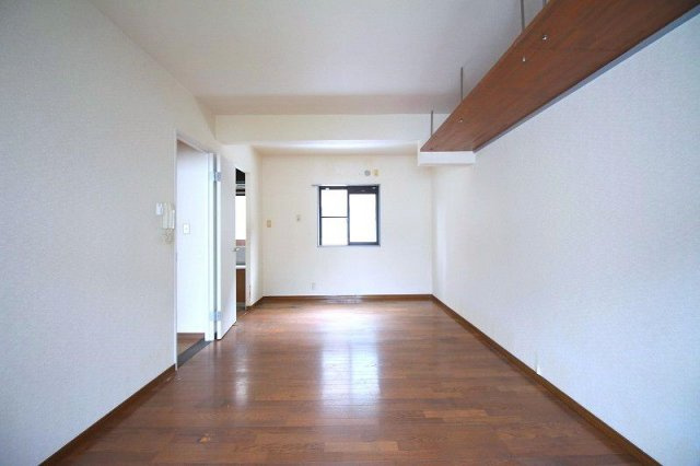 ナウパレス百道の洋室|ナウパレス百道（ 4LDK）　　リビング