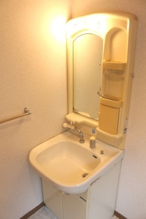 ナウパレス百道の独立洗面台|ナウパレス百道（ 4LDK）　　洗面台