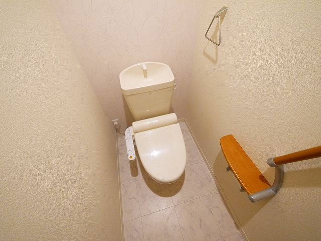 シャーメゾン春日（紀寺町）のトイレ|シンプルで使いやすいトイレです