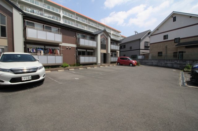 【駐車場】 | ウィスタリア緑ヶ丘