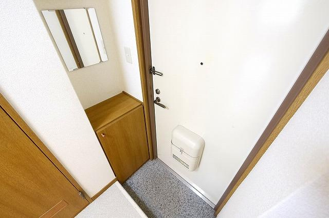 新大宮シティ・パルの玄関|シンプルで使いやすい玄関です