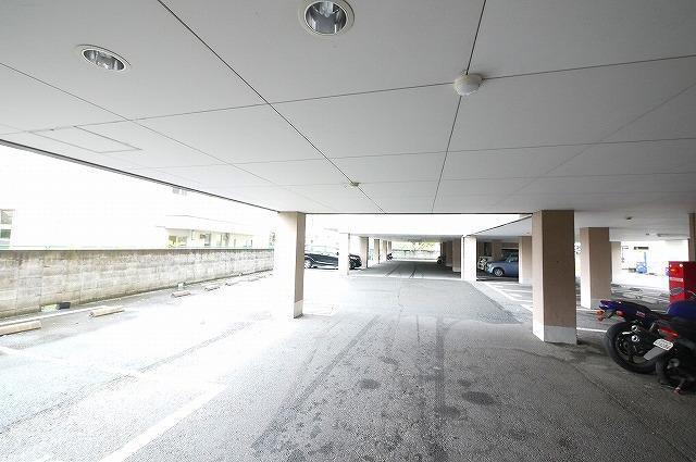 新大宮シティ・パルの駐車場