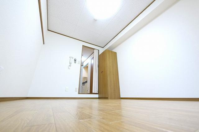 新大宮シティ・パルの洋室|個人の部屋や寝室として使える洋室です