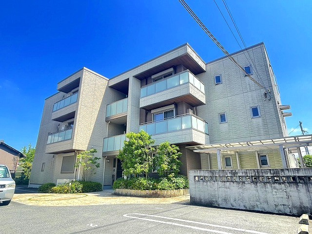 シャーメゾン春日（紀寺町）