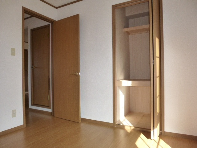 アルトピアーノの洋室