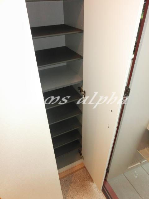 CASA　VERDE　Aの玄関|CASA　VERDE　A　玄関