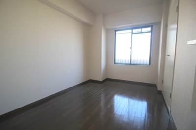 【洋室】 | プレシオ緑ヶ丘