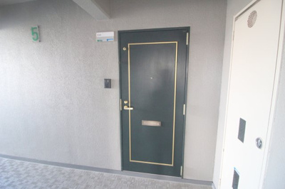 【玄関】 | プレシオ緑ヶ丘