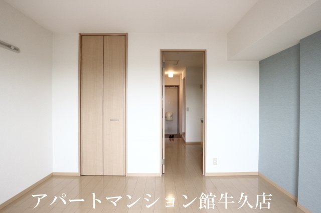 グランドセントレア888　Aの居間・リビング