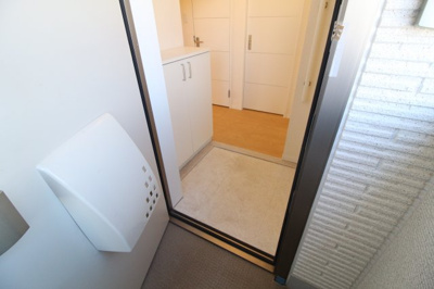 【玄関】 | サニーウェル