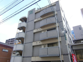 【外観】 | 栄の中心部まで徒歩圏内 ドール栄５丁目