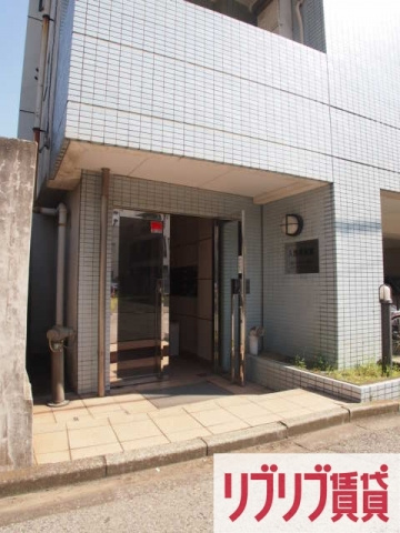 エミネンス千葉新宿のエントランス