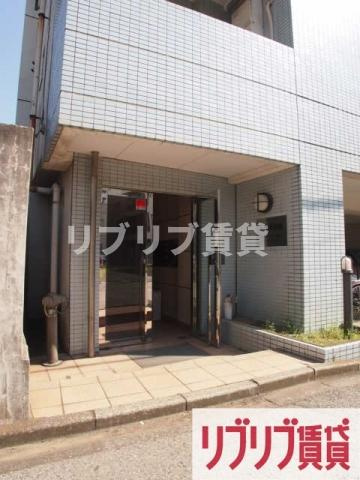 エミネンス千葉新宿のエントランス