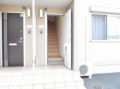 【玄関】 |  パティオ川木谷　Ａ