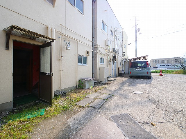 荒井貸店舗