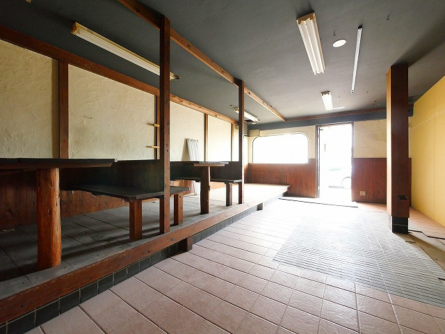 荒井貸店舗