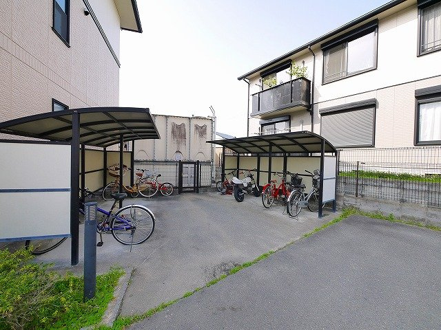 アルタイル梅美台のその他共用部分|駐輪場です