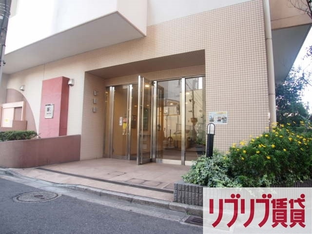 ウィルテラス千葉中央のエントランス