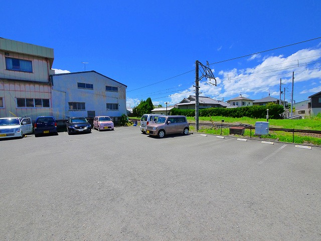 エピーメロンの駐車場|カースペースがあります