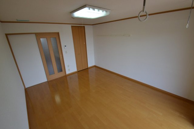  | ベル・ヴィレッジ