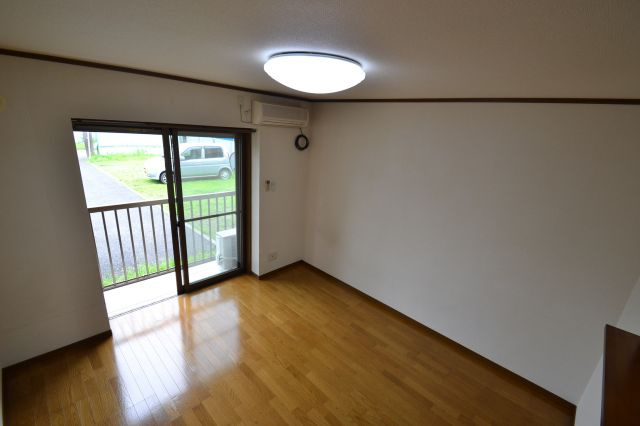 【居間・リビング】 | メゾンしんとみ