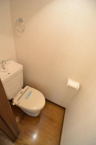 【トイレ】 | メゾンしんとみ