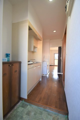 【玄関】 | ラ・セゾン石原