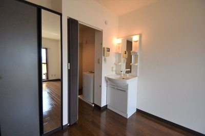 【洗面所】 | ラ・セゾン石原