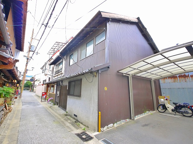 正木貸家の外観