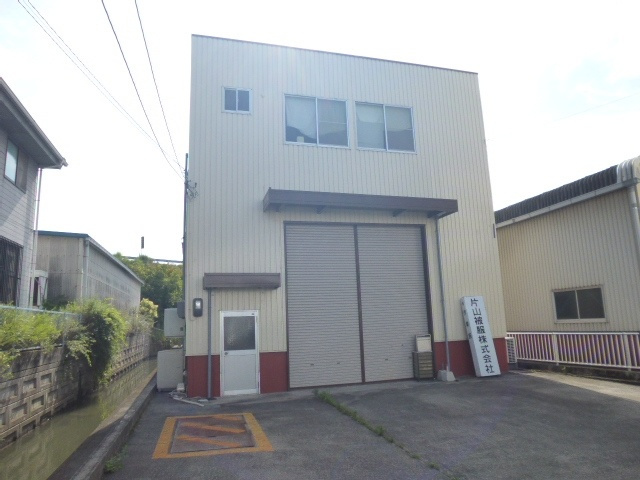 倉敷市中庄の工場の外観