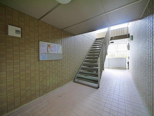 カーサー カトレアのその他共用部分|エントランス部分です。