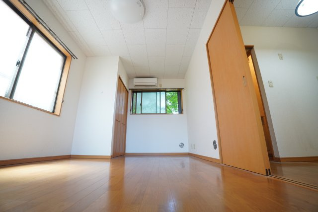 イースト・リヴの居間・リビング