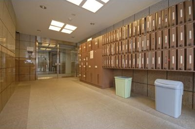 【エントランス】 | Ｔ＆Ｇ四谷マンション