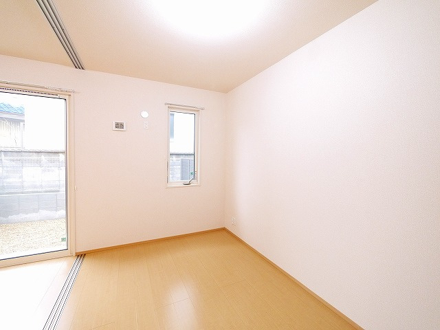 メルシーの洋室|ゆったりした洋室です