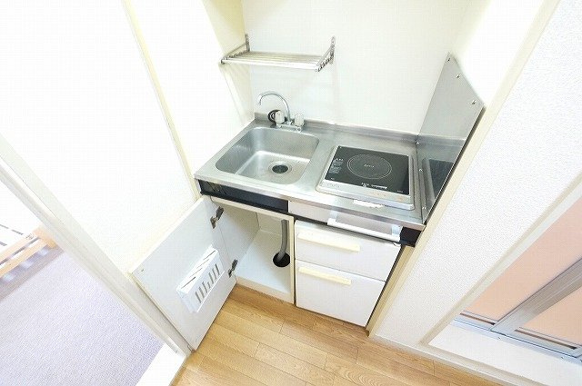 法蓮町第3マンションのキッチン